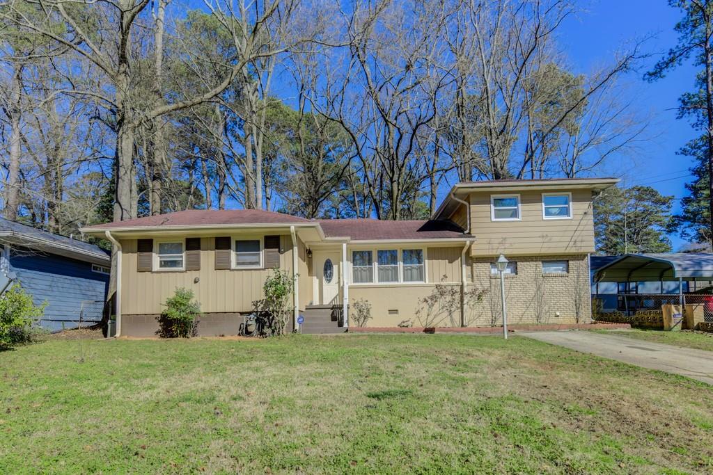 880 Stokeswood Ave., Atlanta, GA 30316