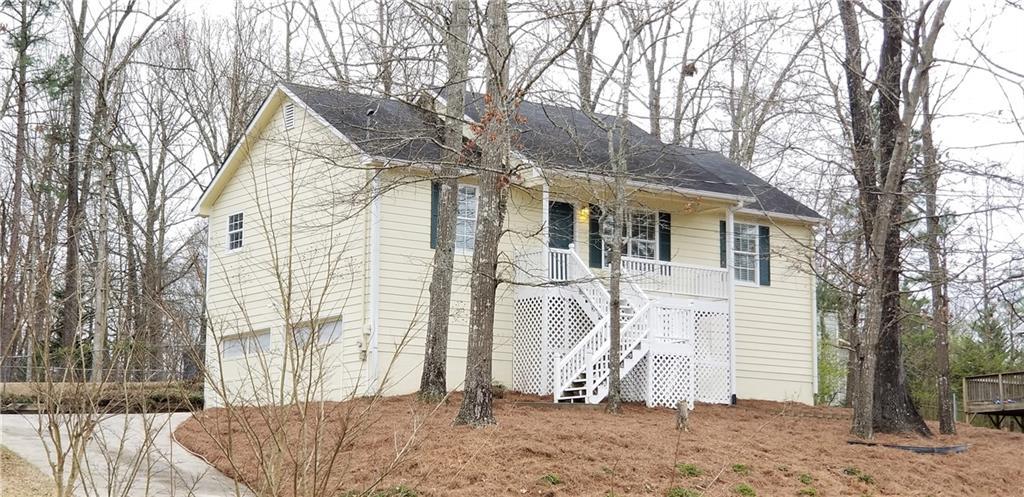 209 Halehaven Dr., Douglasville, GA 30134