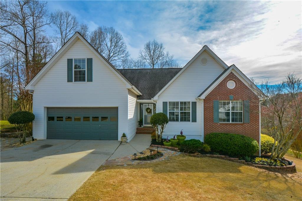 1545 Wilkes Crest Dr., Dacula, GA 30019