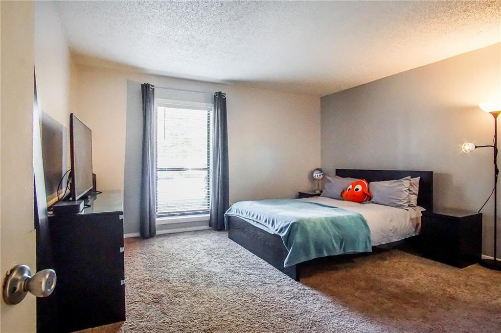 707 River Run Dr., Sandy Springs, GA 30350