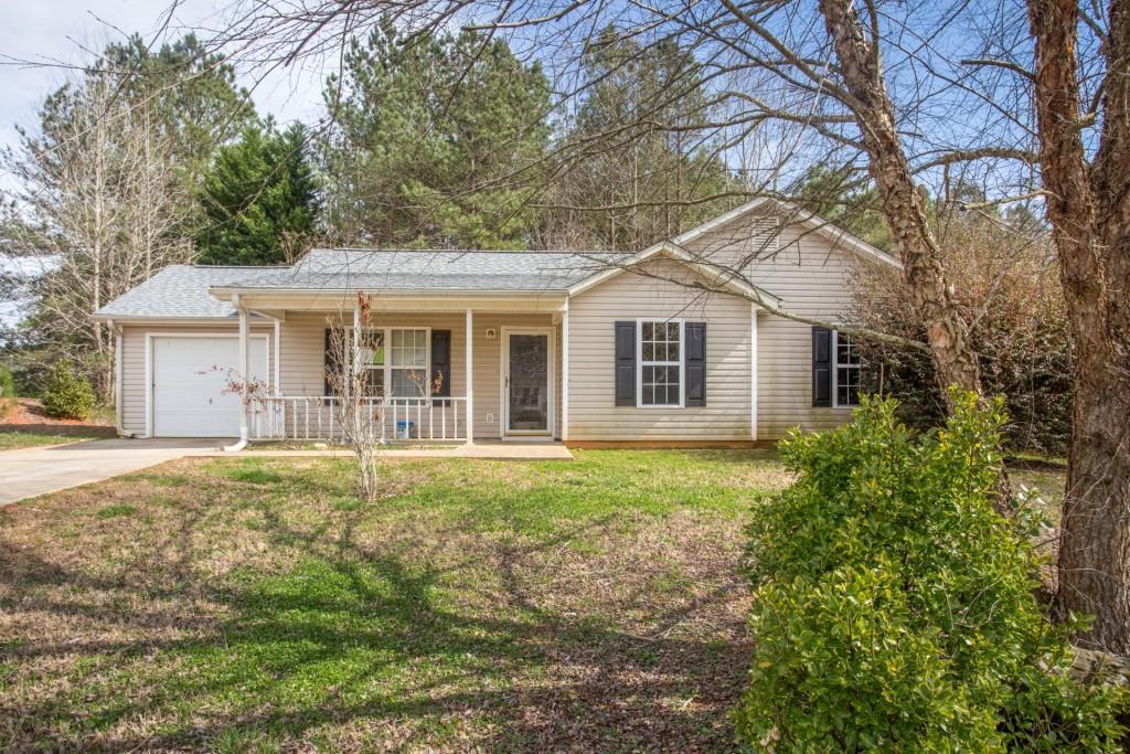 53 Thorn Thicket Dr., Rockmart, GA 30153