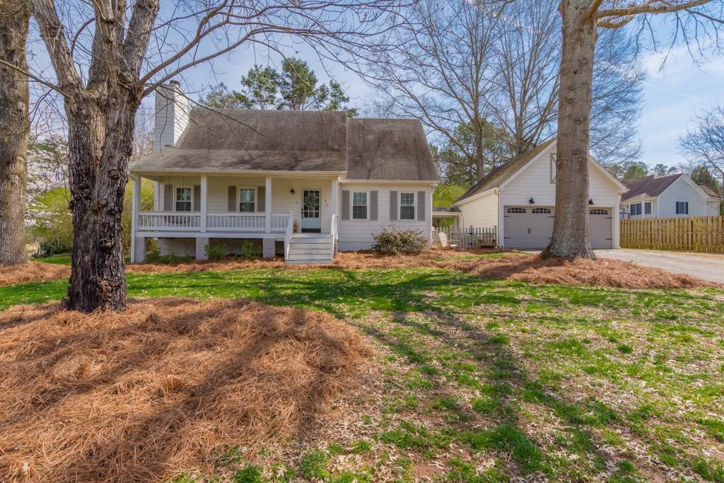 162 Dials Dr., Woodstock, GA 30188