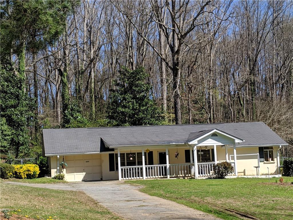 2655 Arrowood Dr., East Point, GA 30344