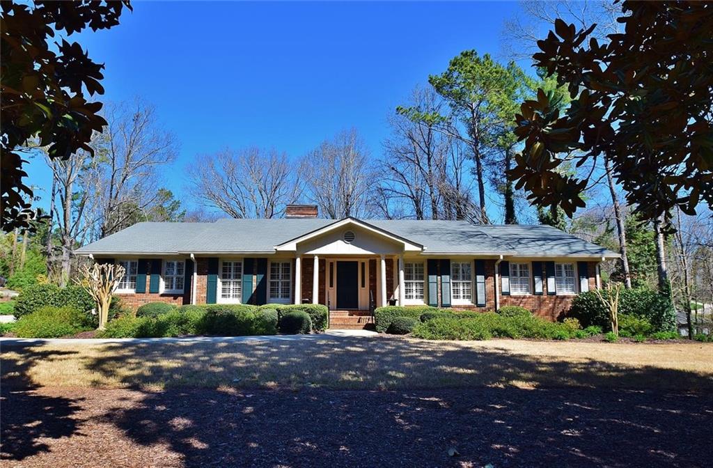 190 Club Dr., Gainesville, GA 30506