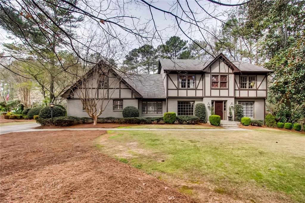 2959 Spalding Dr., Sandy Springs, GA 30350