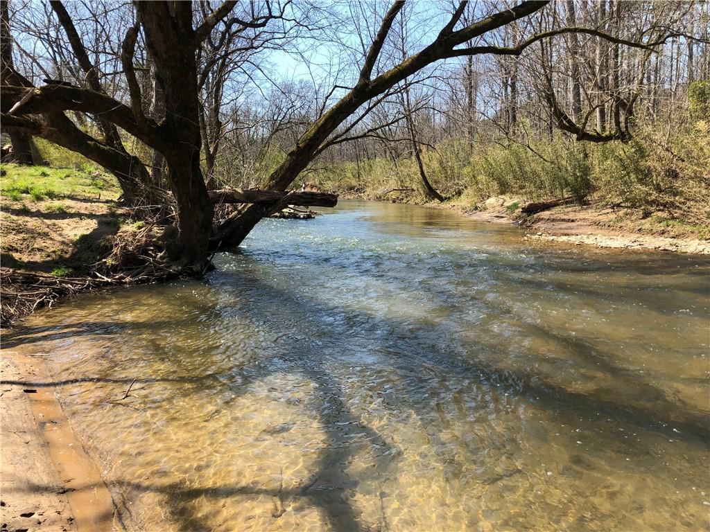 02 Hwy 136, Talking Rock, GA 30175