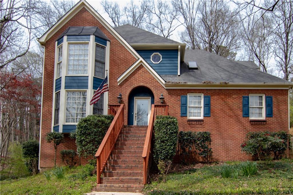 307 Falls Ct., Woodstock, GA 30188