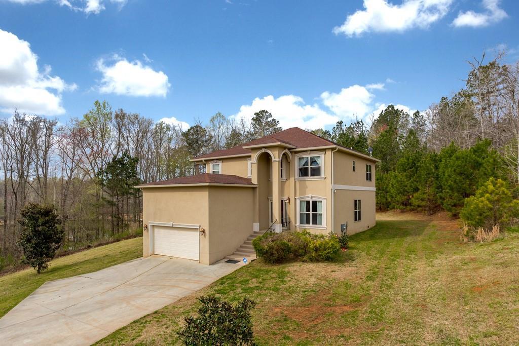 6595 Jenkins Rd., Fairburn, GA 30213