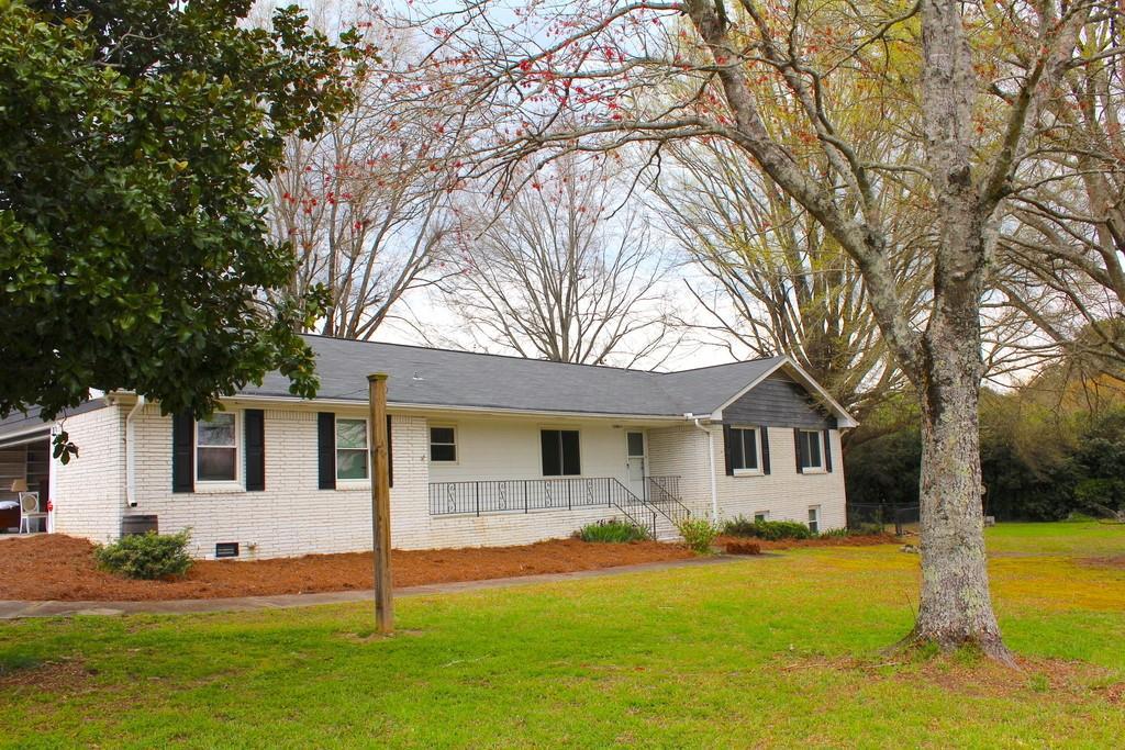 1312 Harbins Rd., Dacula, GA 30019