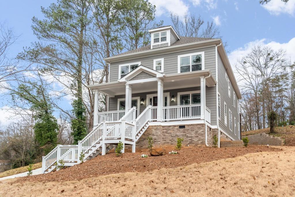 2631 Rosalyn Ln., Smyrna, GA 30080