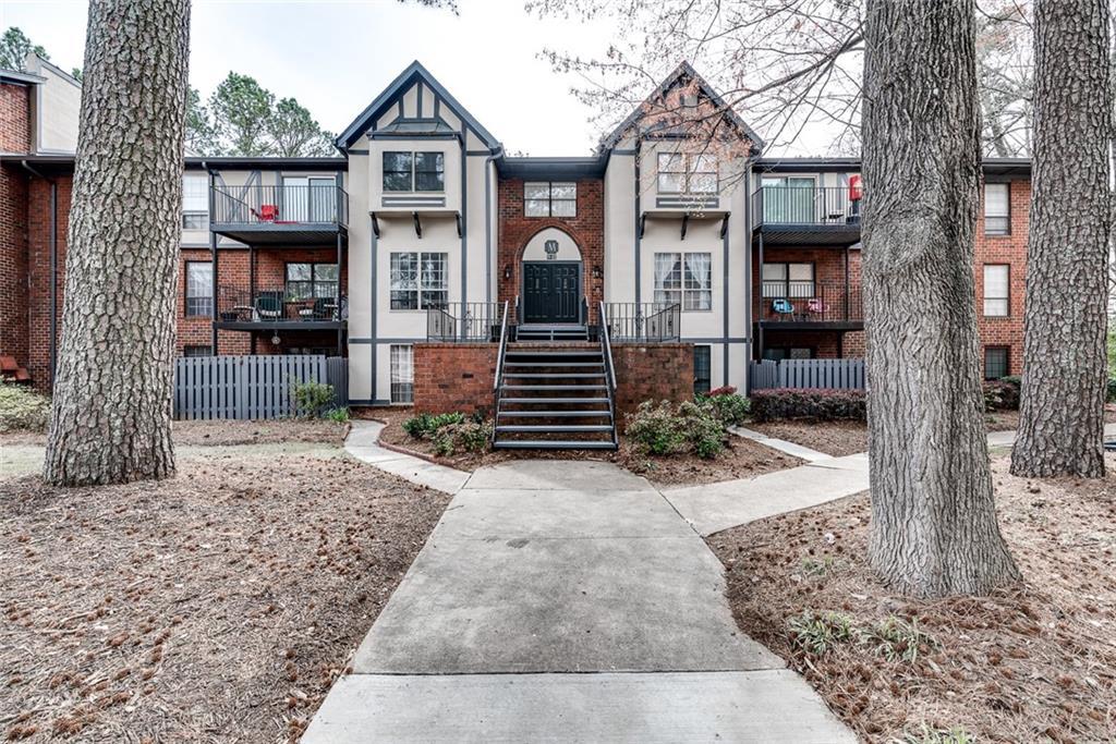 6851 Roswell Rd. #M15, Sandy Springs, GA 30328