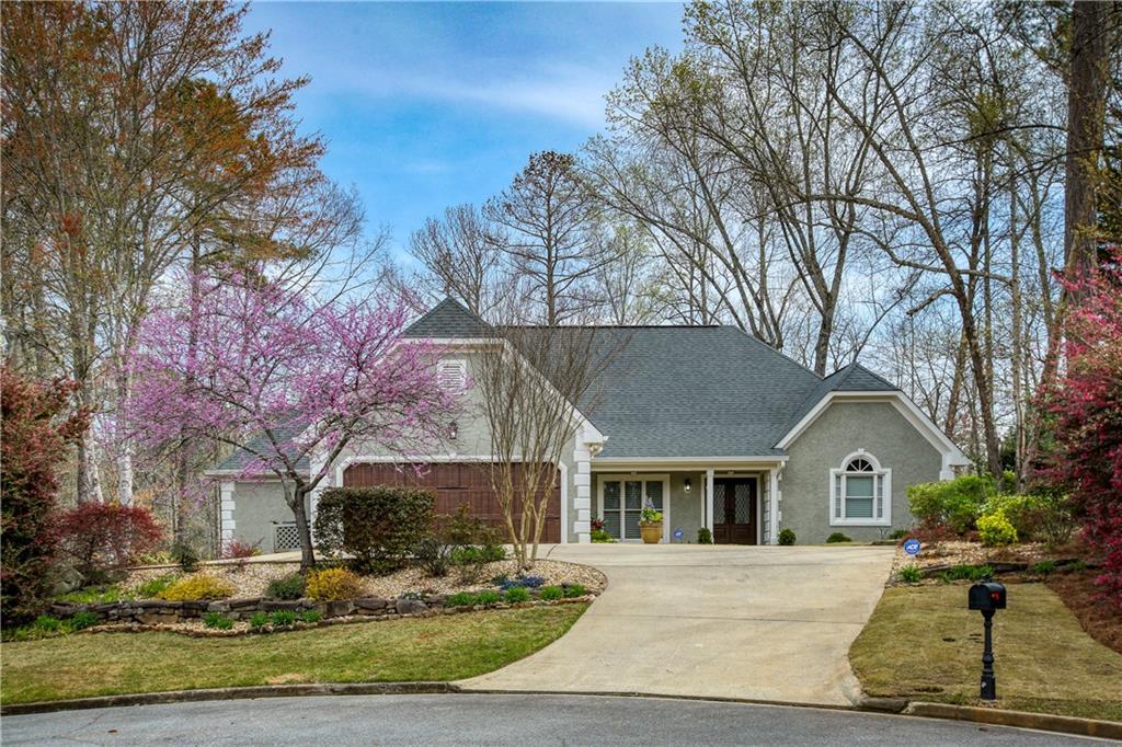 3030 Shallowford Park Manor, Roswell, GA 30075
