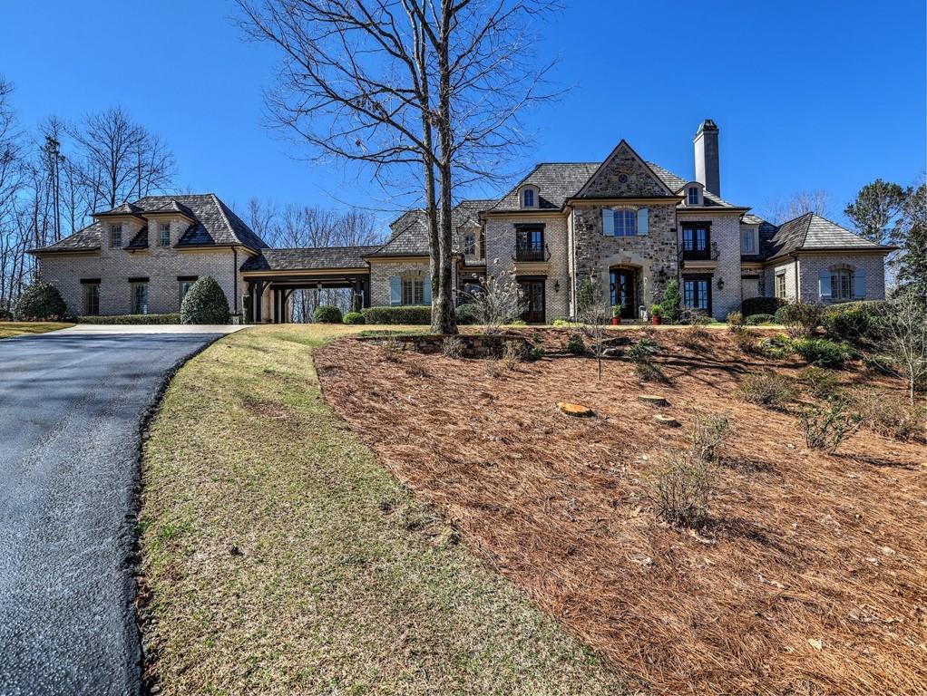 161 Woodhaven Ln., Ball Ground, GA 30107