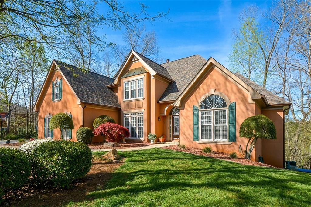 4085 Runnymede Dr., Lilburn, GA 30047