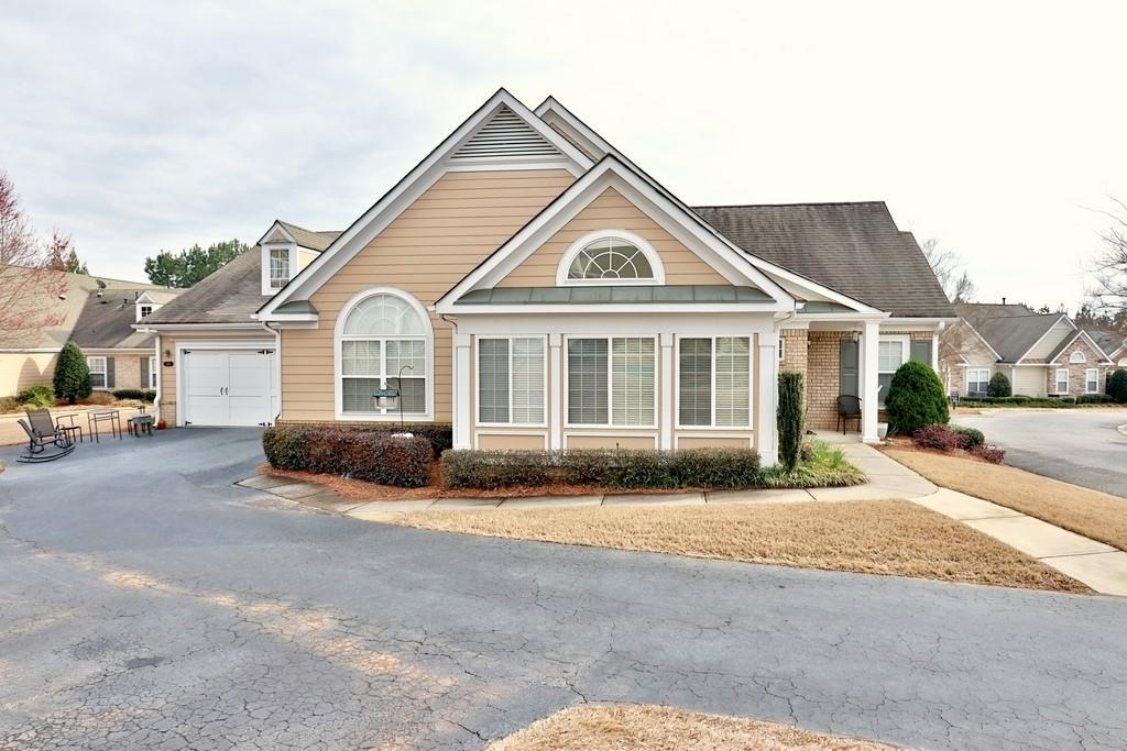 6111 Malloway Ct., Cumming, GA 30041