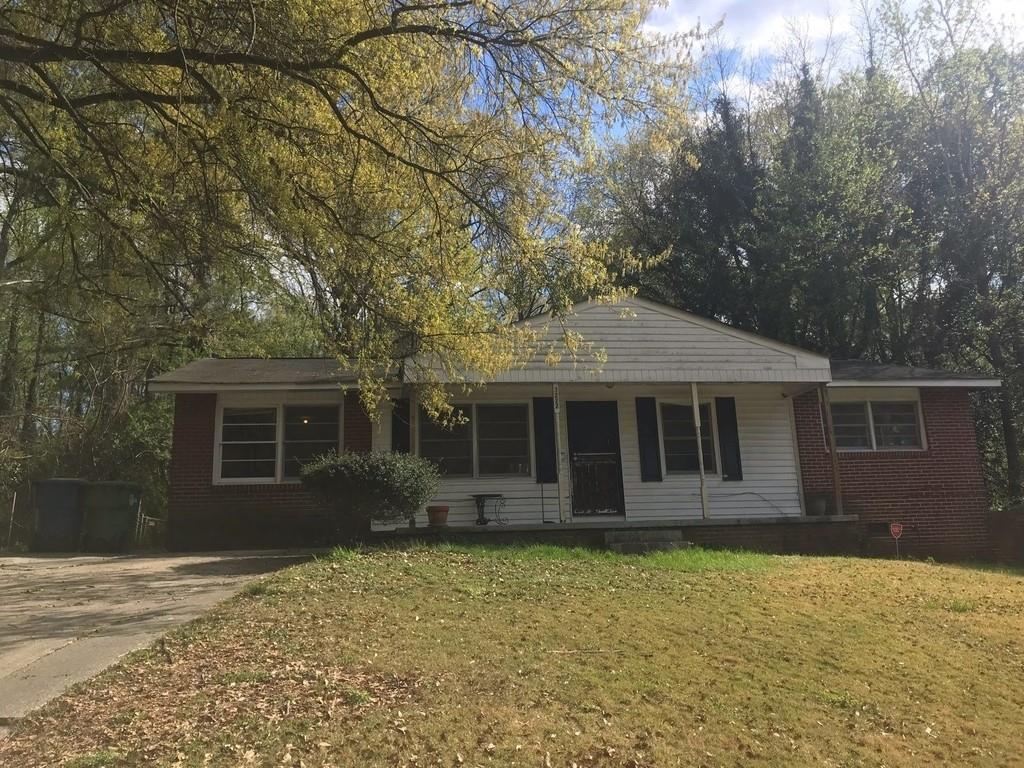 3222 Jamaica Rd., Atlanta, GA 30318