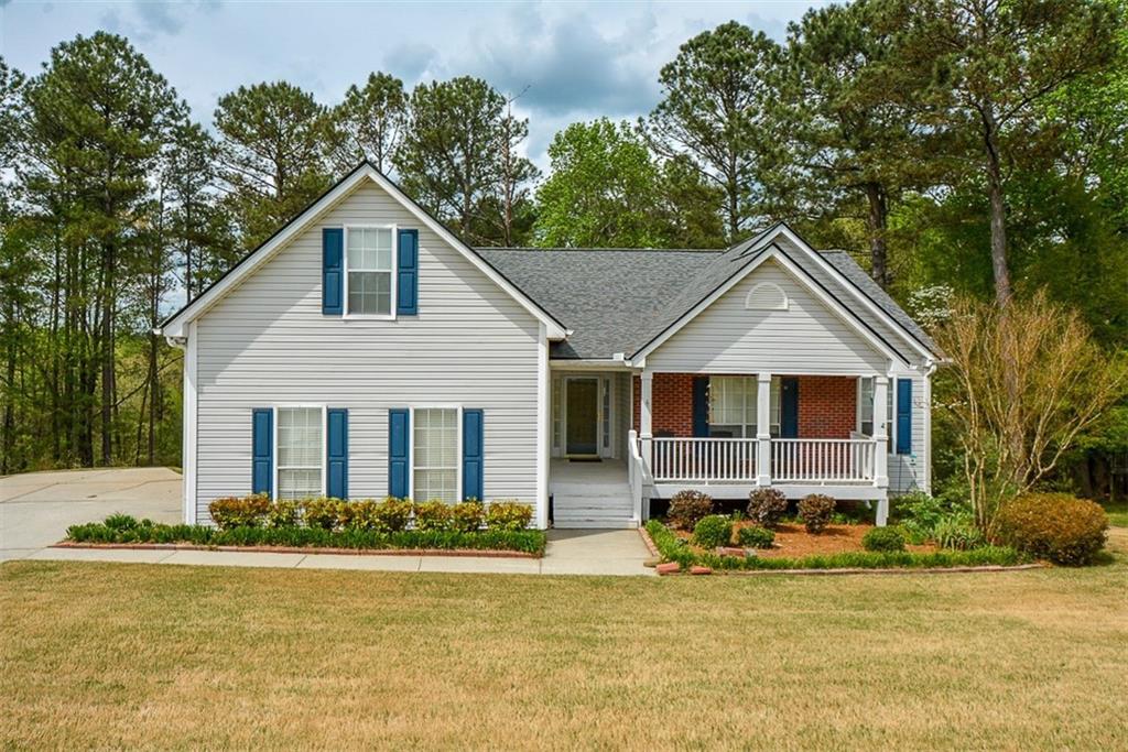 1690 Leigh Meadow Dr., Dacula, GA 30019