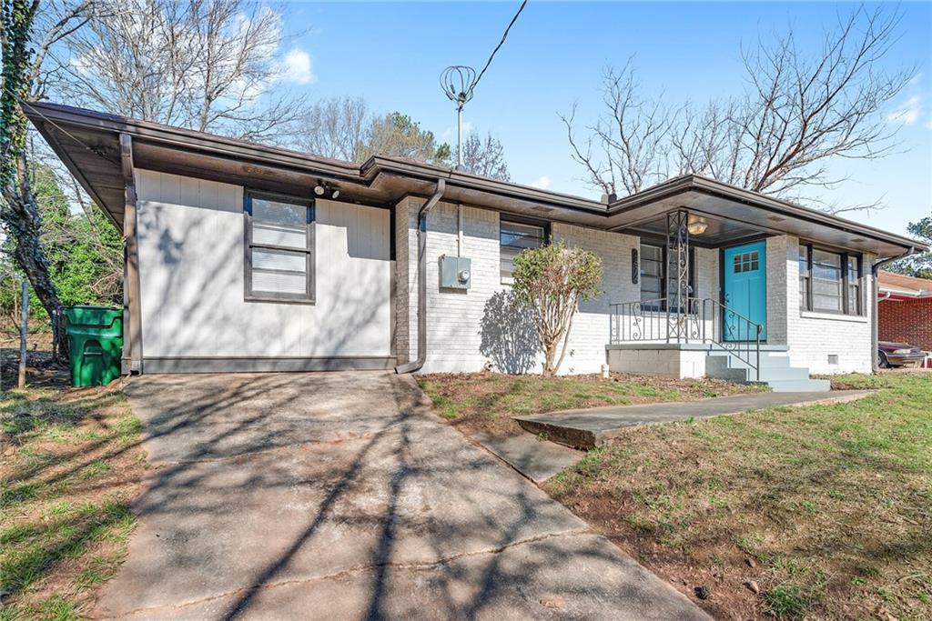 2874 Laguna Dr., Decatur, GA 30032