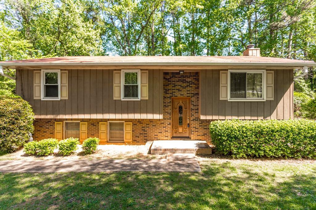 2074 Panola Way Ct., Lithonia, GA 30058