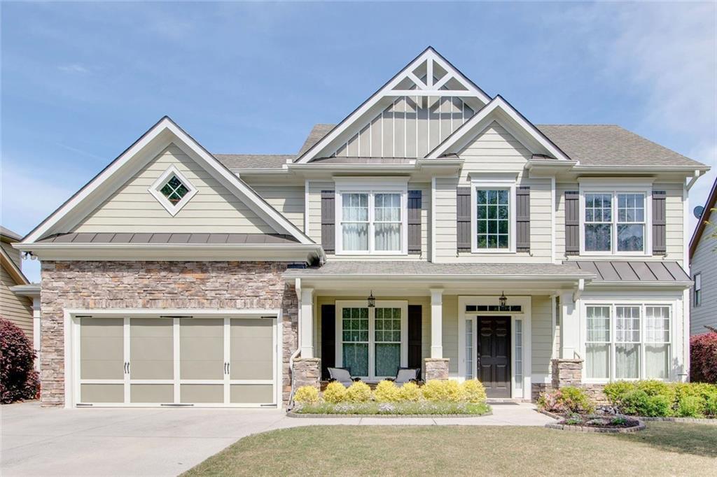7464 Mockingbird Ln., Flowery Branch, GA 30542