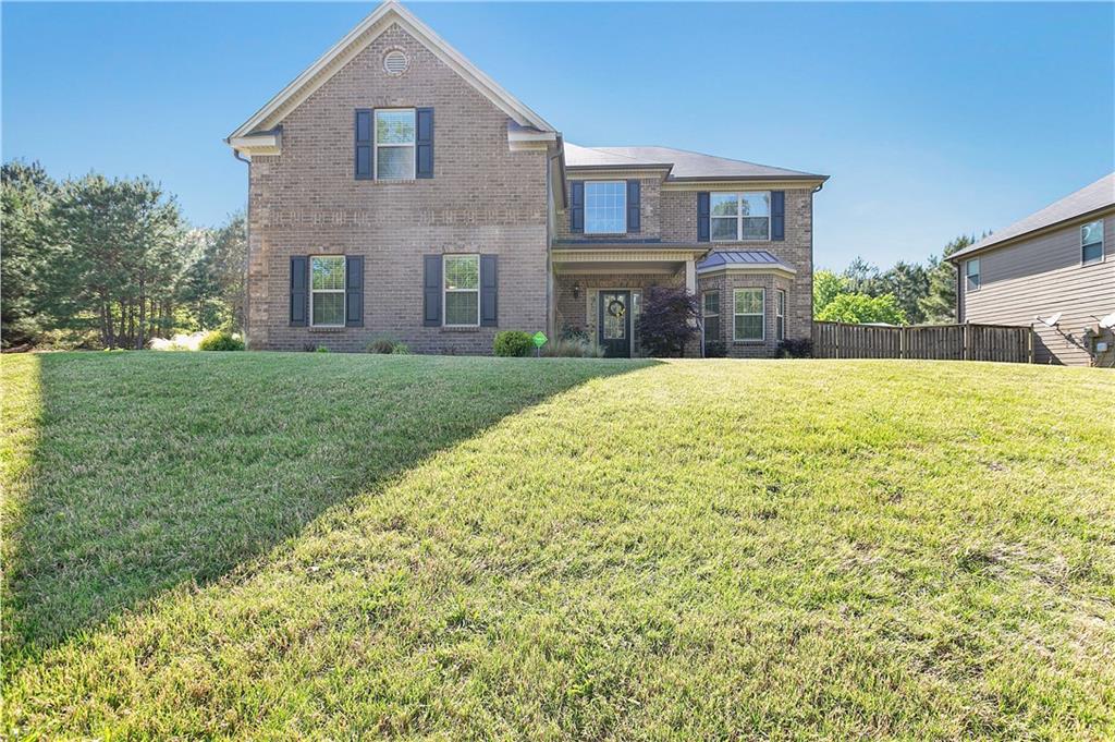 7853 Heathmore Dr., Fairburn, GA 30213