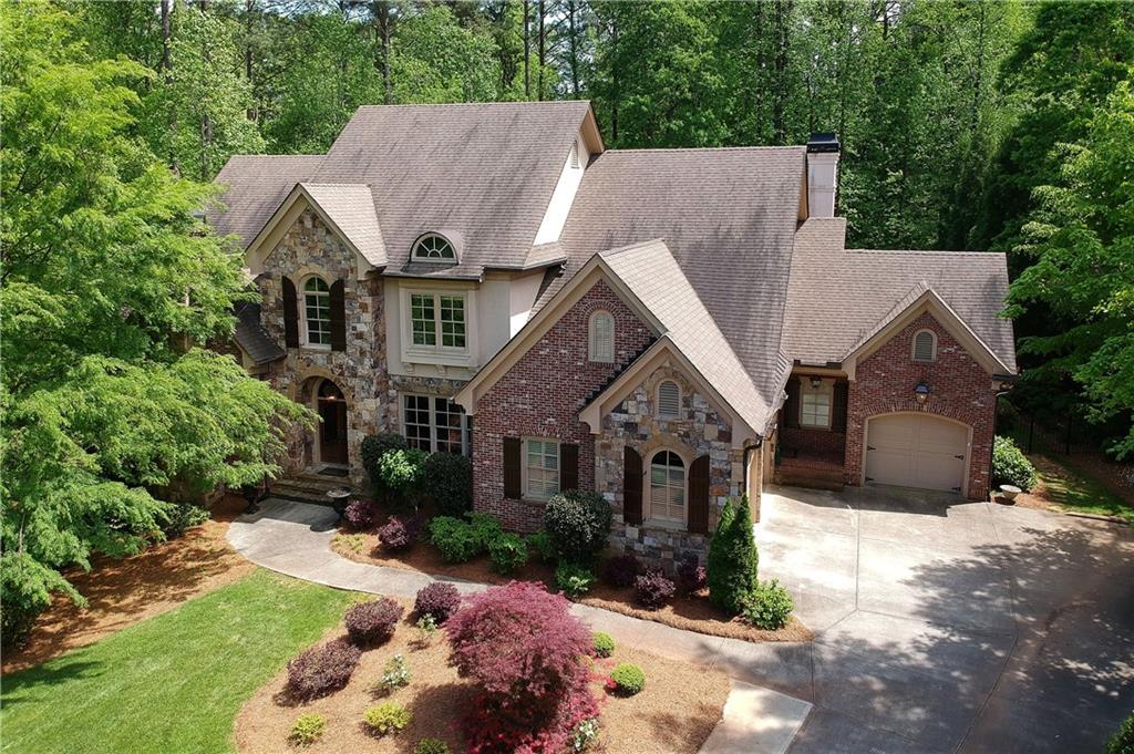 2844 Thurleston Ln., Duluth, GA 30097