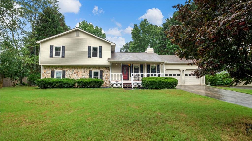 4805 Brandon Acres Ln., Buford, GA 30519