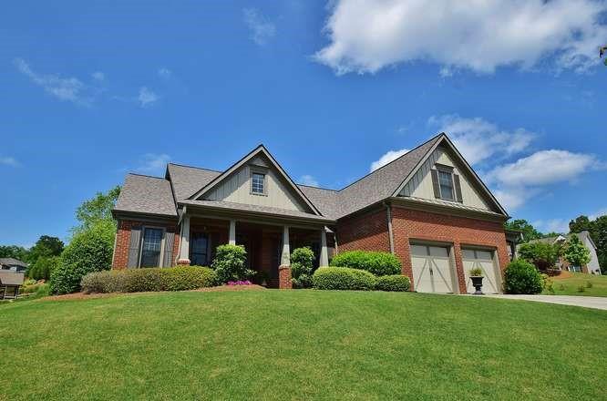 7307 Bird Song Pl., Flowery Branch, GA 30542