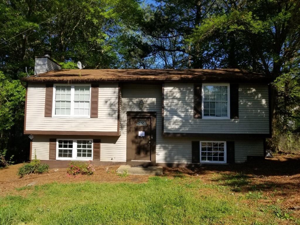 2084 Kimber Tr., Stone Mountain, GA 30088