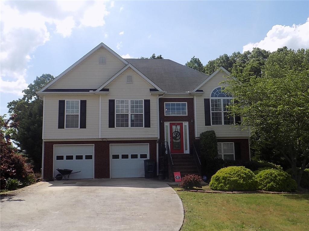 121 Woodberry Dr., Calhoun, GA 30701