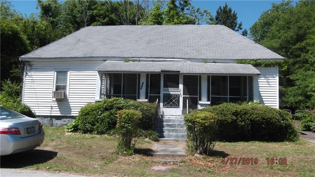6984 Braswell St., Lithonia, GA 30058