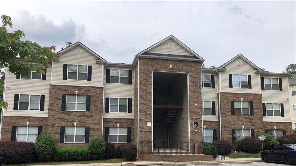 6101 Par Four Way, Lithonia, GA 30038