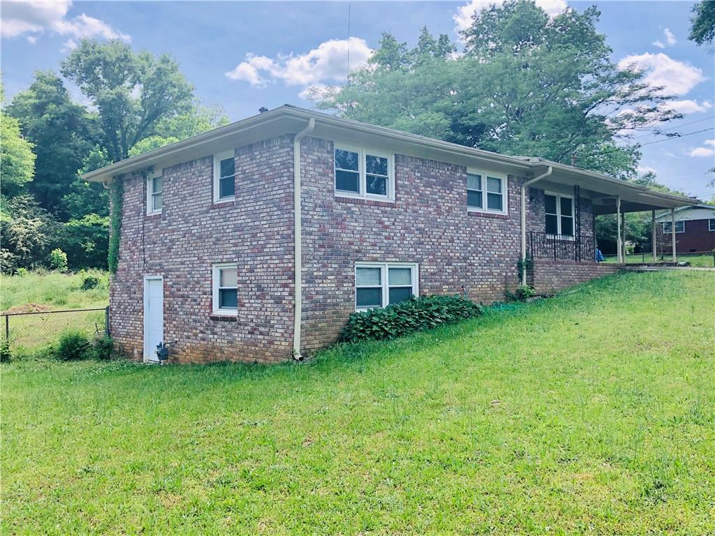 3929 Lillie St., Powder Springs, GA 30127