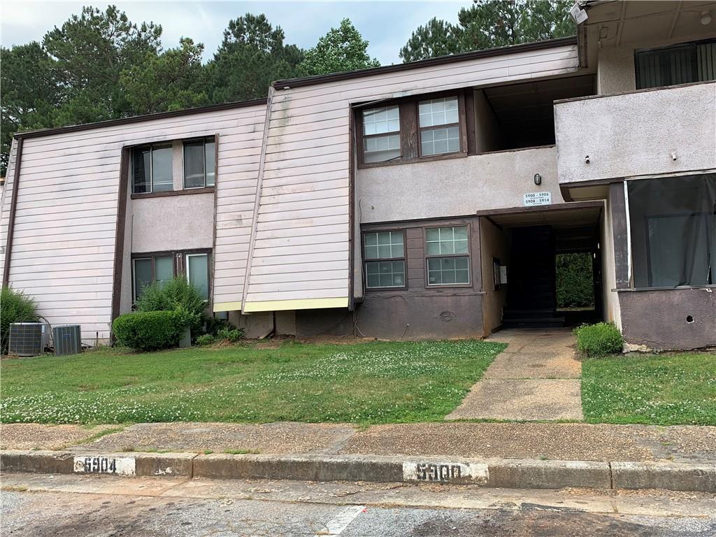 5904 Sutcliff Sq., Lithonia, GA 30058