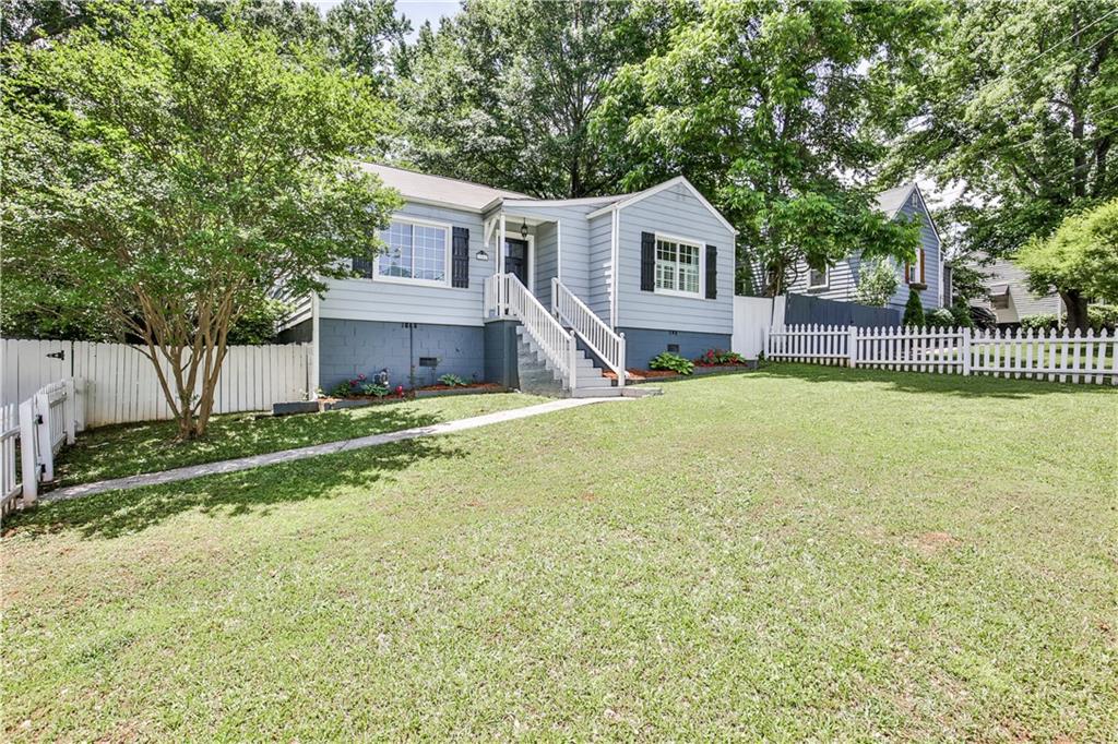 1263 Skyhaven Rd., Atlanta, GA 30316