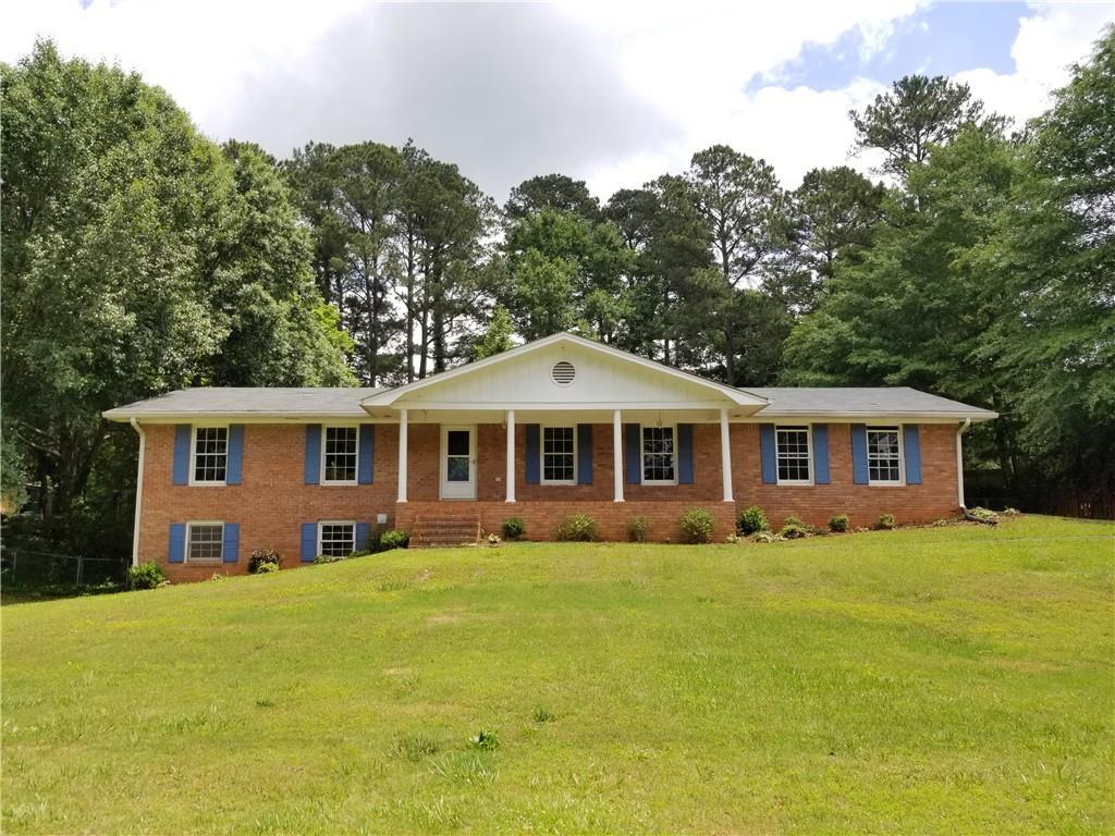 5133 Merry Ln., Gainesville, GA 30504
