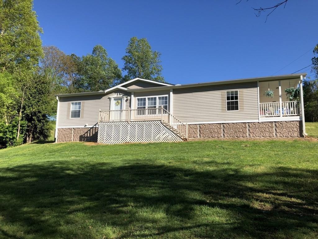 260 Lowry St., Ball Ground, GA 30107