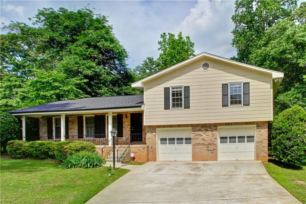 1115 N Coleman Rd., Roswell, GA 30075