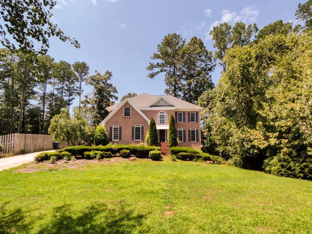 1050 Cedar Bluff Tr., Lilburn, GA 30047