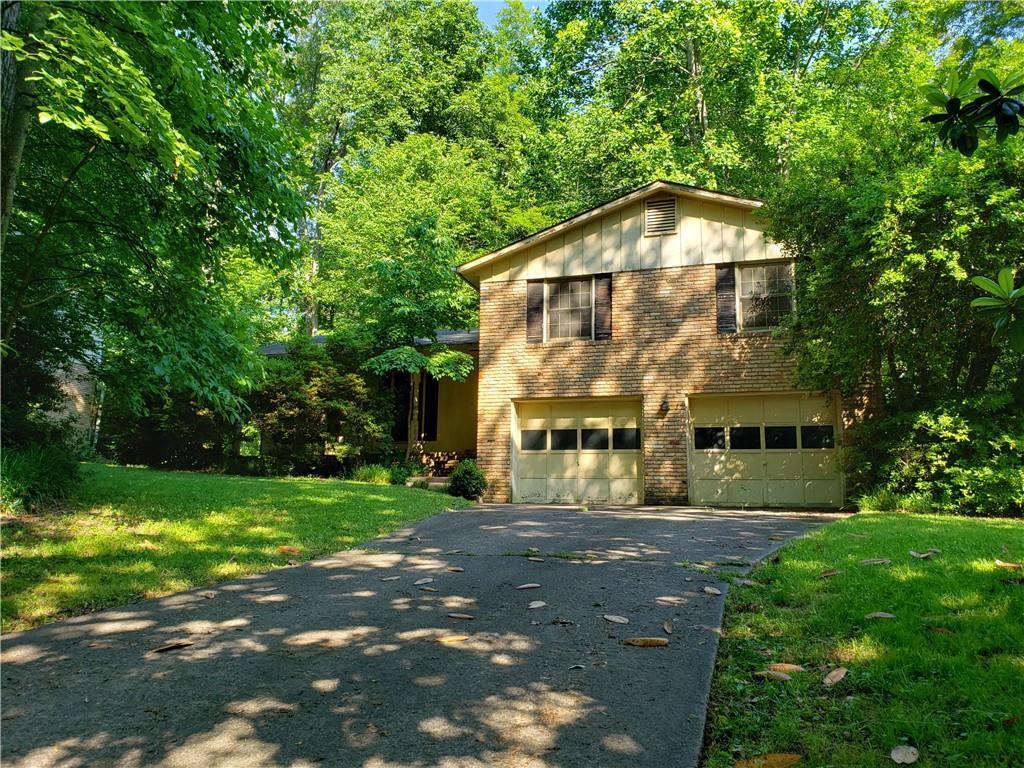 45 Old Farm Rd., Marietta, GA 30068