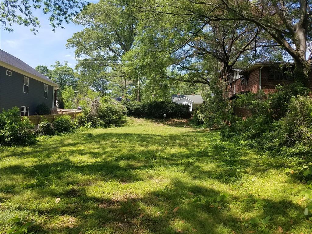 W Cambridge Ave., College Park, GA 30337