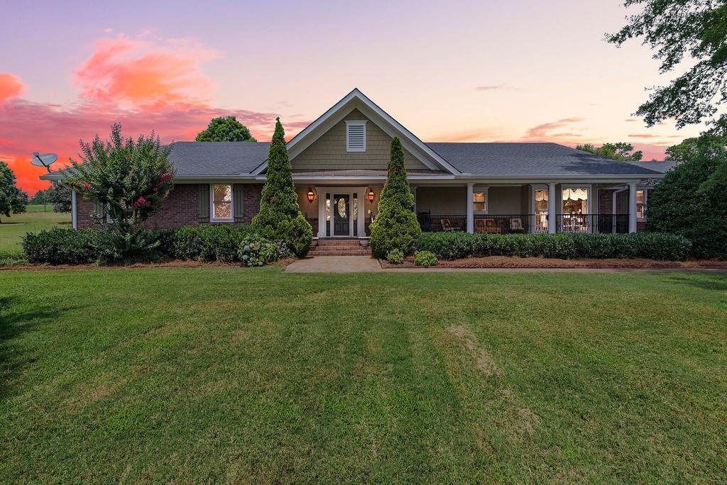 35 Walker Rd., Cartersville, GA 30121