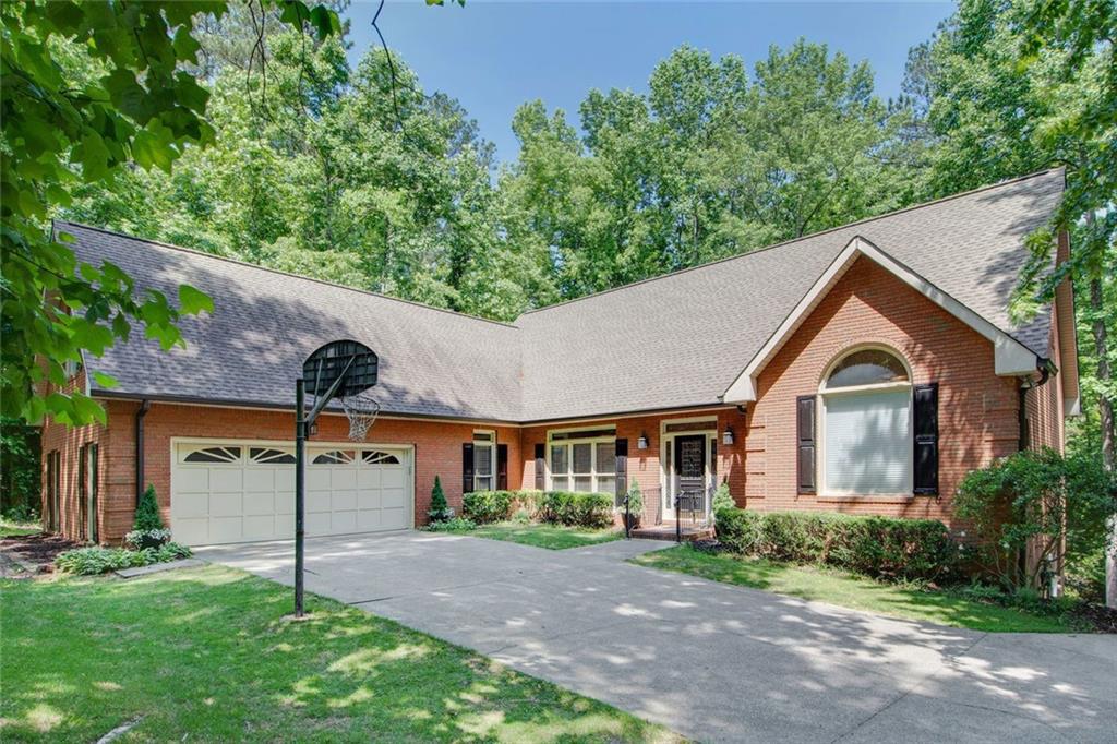 3401 Knollwood Ct., Buford, GA 30519