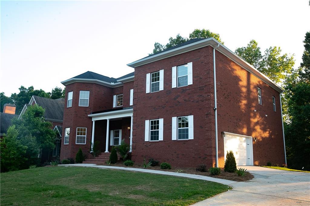 5075 Highland Lake Dr., Atlanta, GA 30349