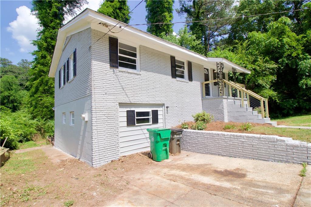 2112 Mark Tr., Decatur, GA 30032