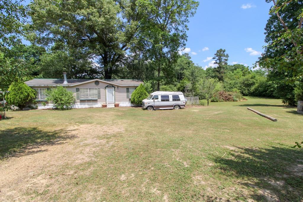 362 Lyons Bridge Rd., Lindale, GA 30147