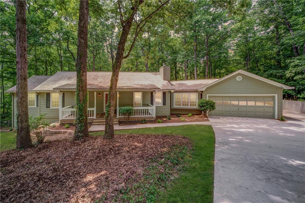 3008 Arnold Mill Ct., Woodstock, GA 30188
