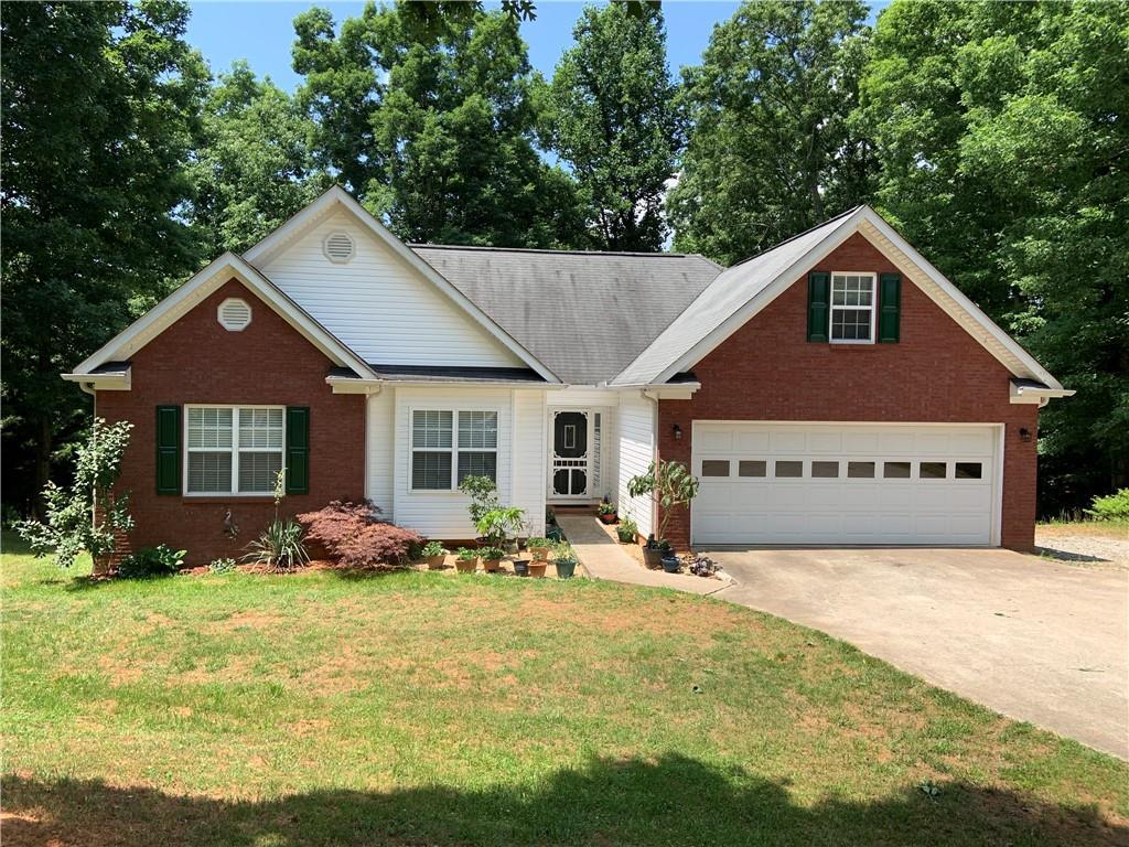 5289 Mount Vernon Rd., Gainesville, GA 30506