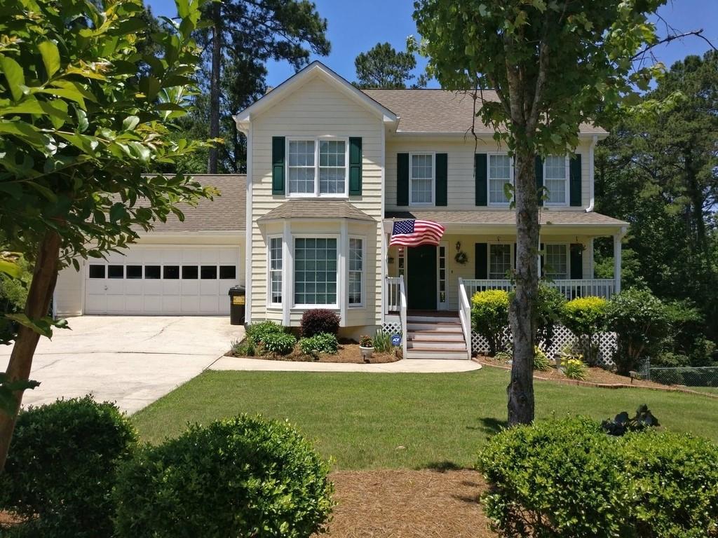 54 Picketts Lake Way, Acworth, GA 30101