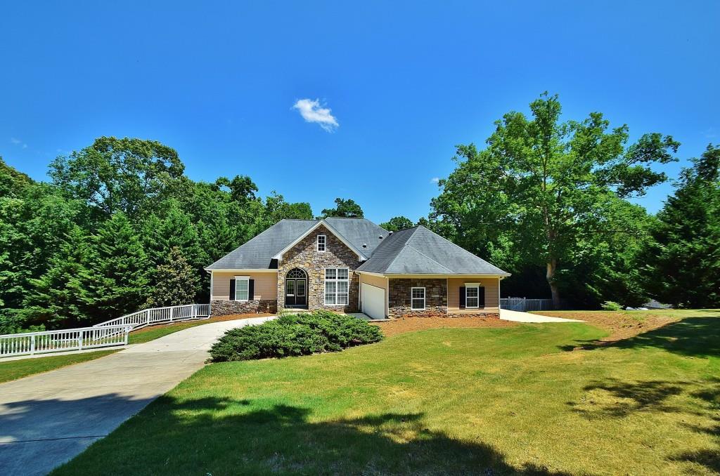 5031 Little River Dr., Gainesville, GA 30506
